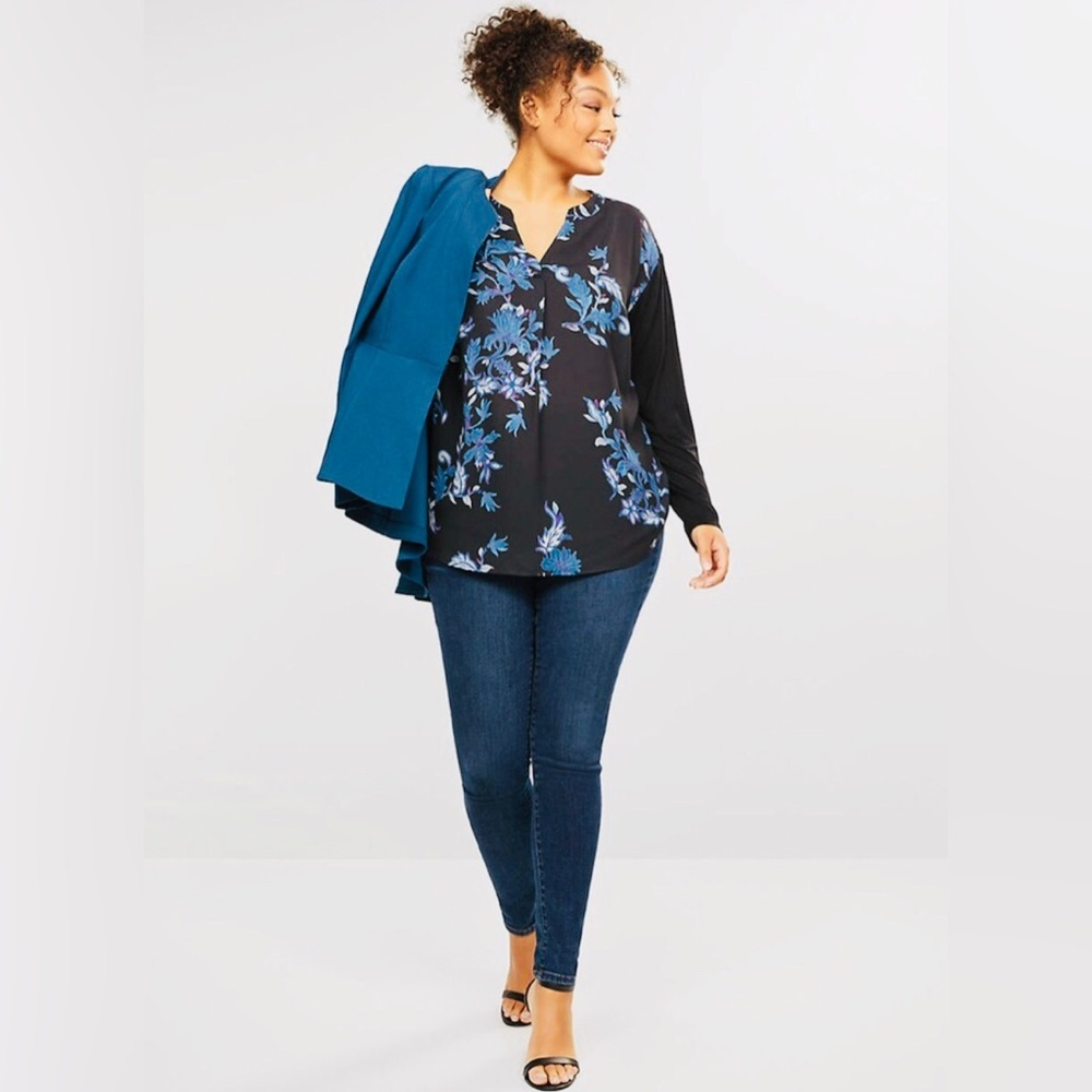 LB Mixed Fabric Top Navy w/Floral Print Shades of Blue 14/16 - Picture 2 of 5